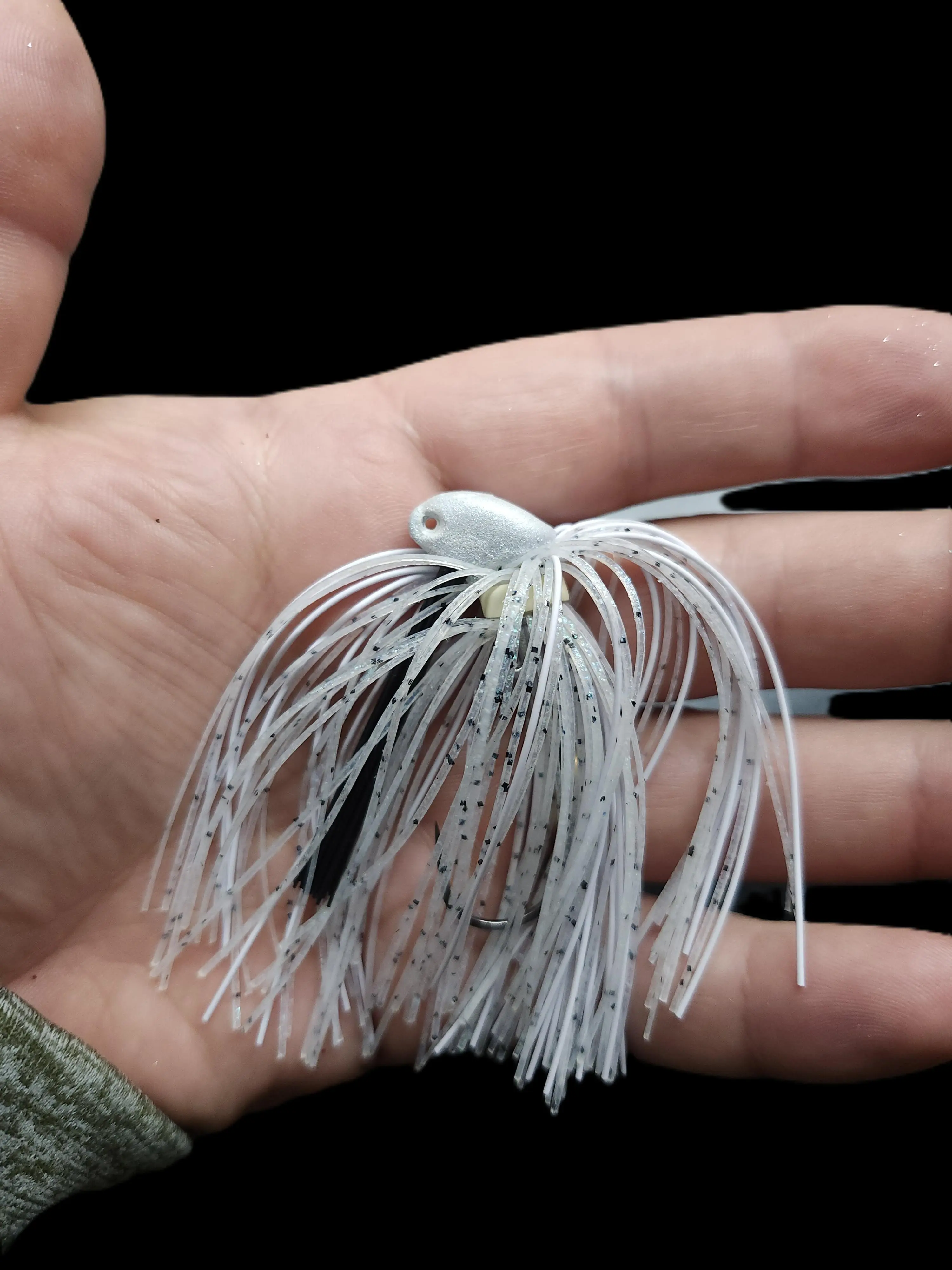 JIGS WITH DIFFERENT COLOR OPTIONS OF SKIRTS
