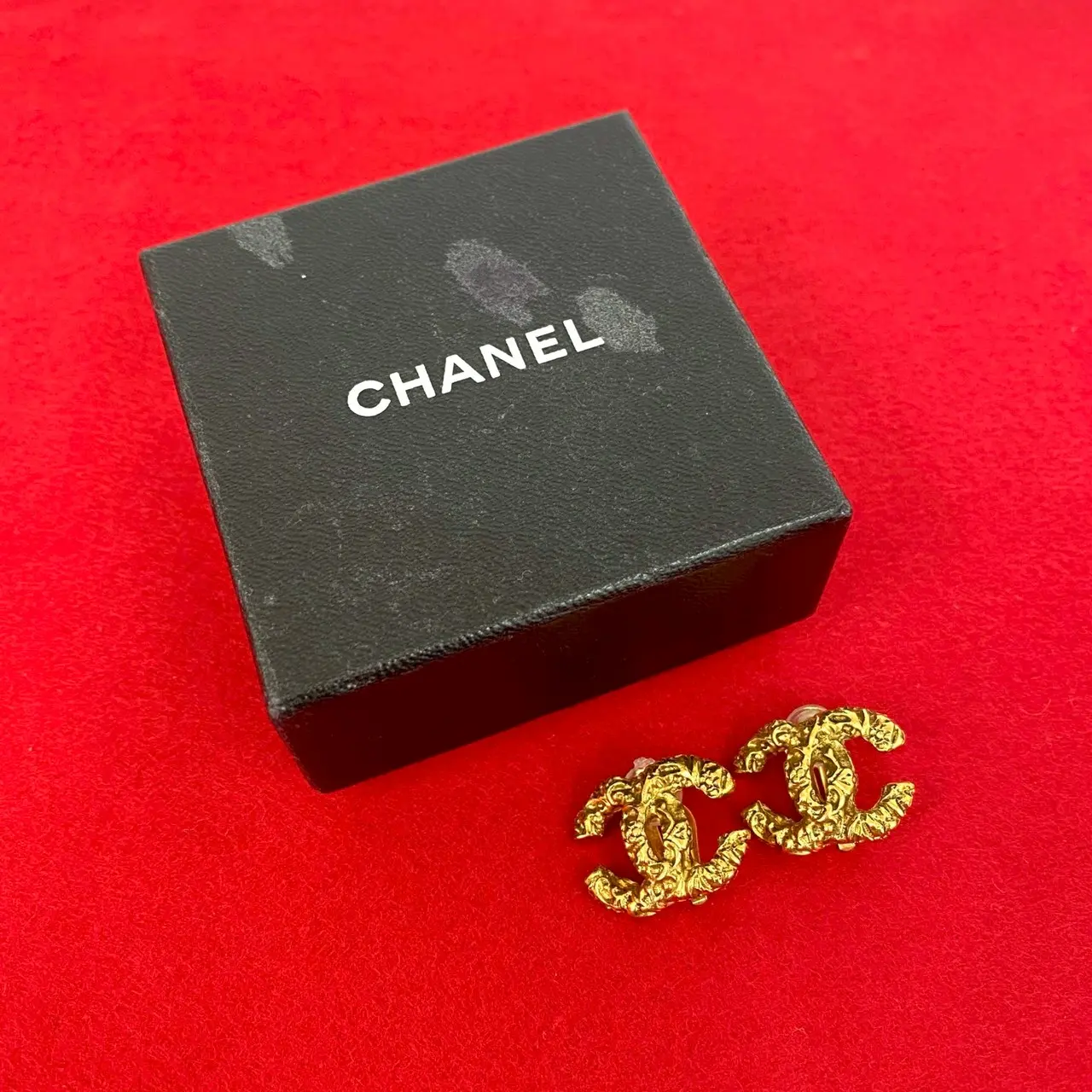 Pre-owned CHANEL Stainless Small Leather Goods Coco Mark Earrings