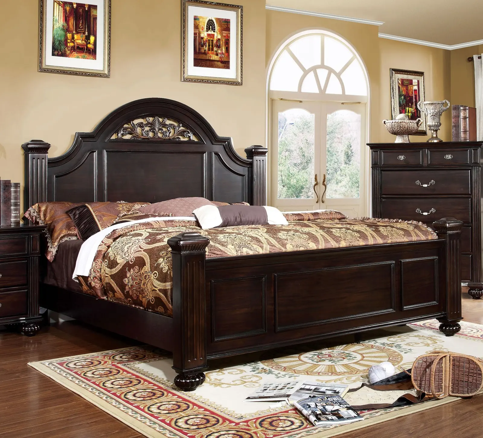 SYRACUSE Traditional Bed