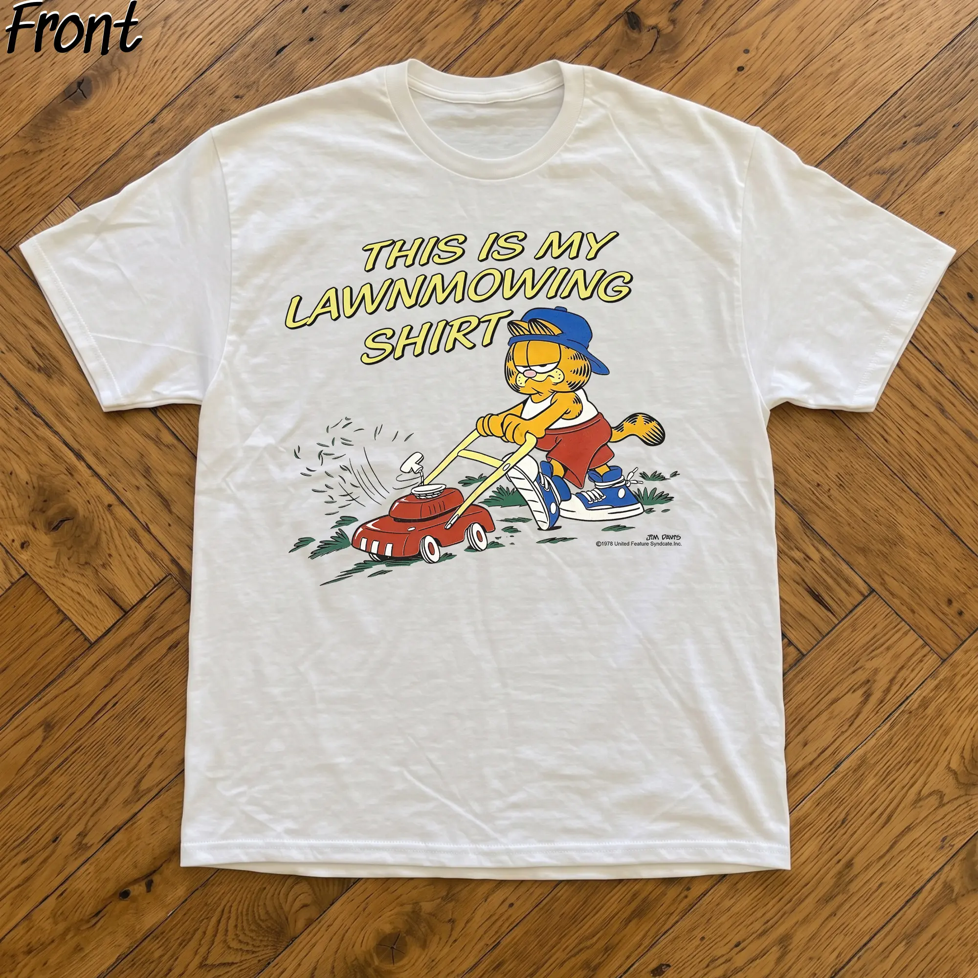 Retro 90s Garfield T-shirt, Garfield Cute Shirt, Lawn Mowing T-shirt, Cartoon T-shirt Menswear Top Underwear Tshirt Underwear Tshirt