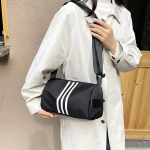 Luxury Retro Square Bag Versatile Aesthetic 2025 New Nylon Soft Leather Crossbody Bag Large Capacity for Commute Casual
