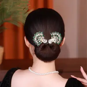 1pc [Elegant Hair Bun] Elegant Peacock 1pc Rhinestone Hair Bun Maker | Acrylic Women's Clip with Pearl Accents, Versatile Hair Accessory for Valentine's Day, Random or Fabric Material