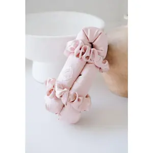 Full Heatless Curler - Designed to feel like your pillow when you sleep