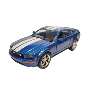 KINSMART 1:38 scale 2006 Ford Mustang GT W/Stripe