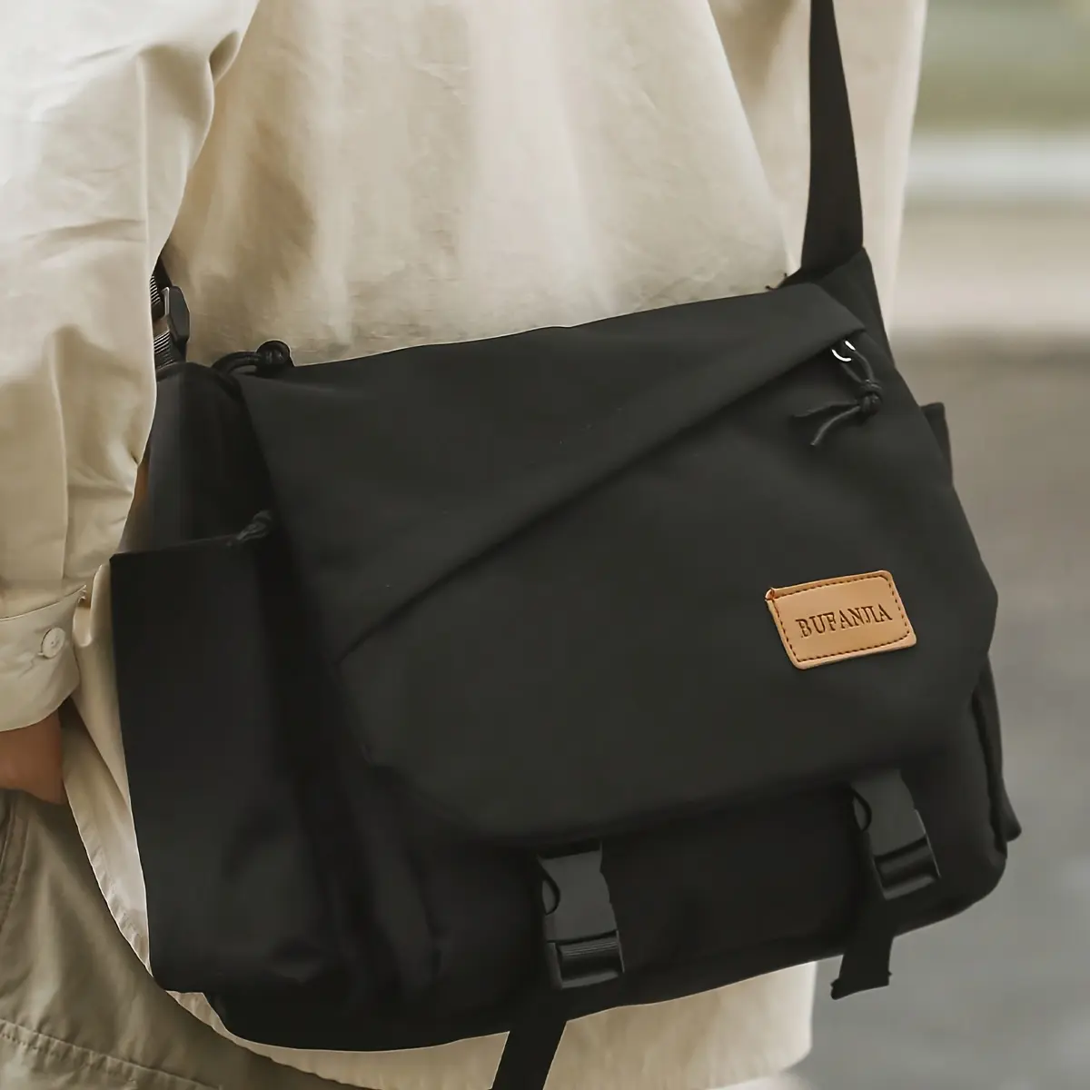 Men's Minimalist Large Capacity Crossbody Messenger Bag - Adjustable Strap, Durable Easy-Clean Material, Spacious Interior, Versatile Carryall for Work, Travel, Casual Wear, Formal Use