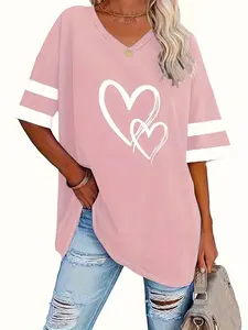 Plus Size Heart Print Contrast Binding V Neck Tee, Casual Loose Drop Shoulder Half Sleeve T-shirt for Summer, Women's Plus Size Clothing for Daily Wear