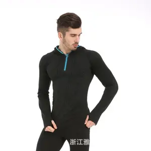 New Yoga Fitness Seamless Top Hood Rainproof Fitness Yoga Skinny Dehumidification Sweating High Elasticity Show Figure