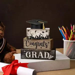 Class of 2026 Graduation Themed Table Decor – Graduation Cap Design, Layered Tray Decoration, Wooden Desktop Centerpiece, Rustic Farmhouse Style, Novelty Desk Decor, Creative Desktop Decoration, Congratulations Gift