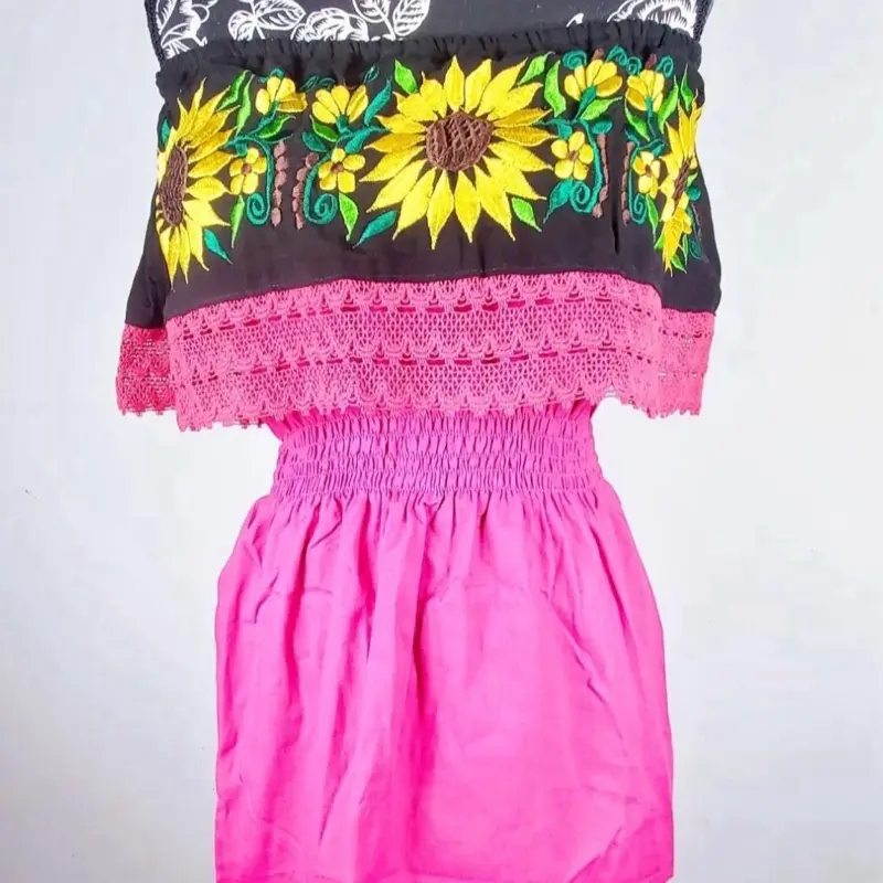 Beautiful Mexican traditional blouse. Blusa campesina sunflowers special , campesina blouse woven with sunflowers and lace. Different colors available. Birthday gift for her coquette mom handmade made in Mexico clothes.
