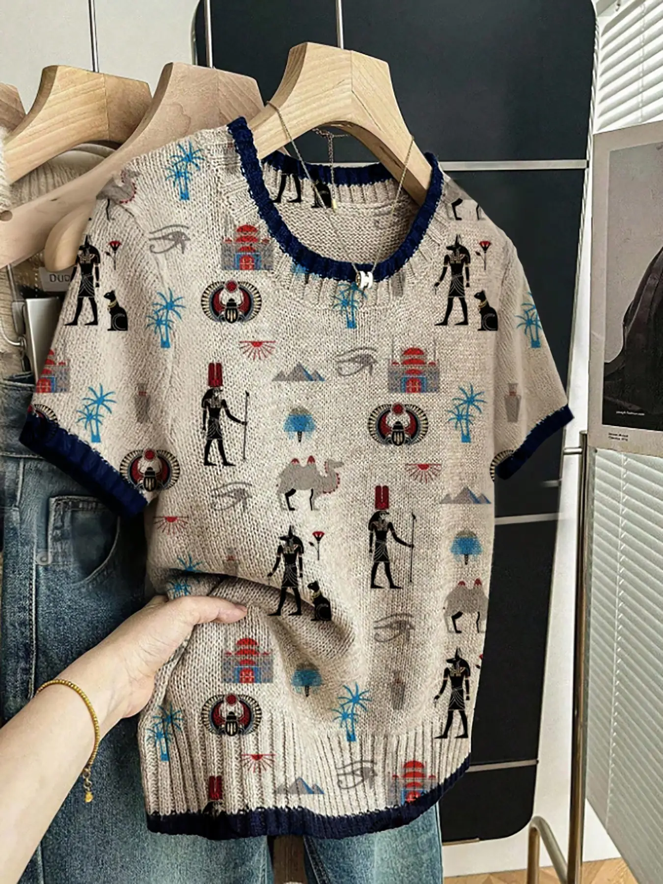 Women's Vintage Ethnic Geometric Print Knit Sweater T-Shirt, Round Neck Short Sleeve, Casual Breathable Colorblock Design