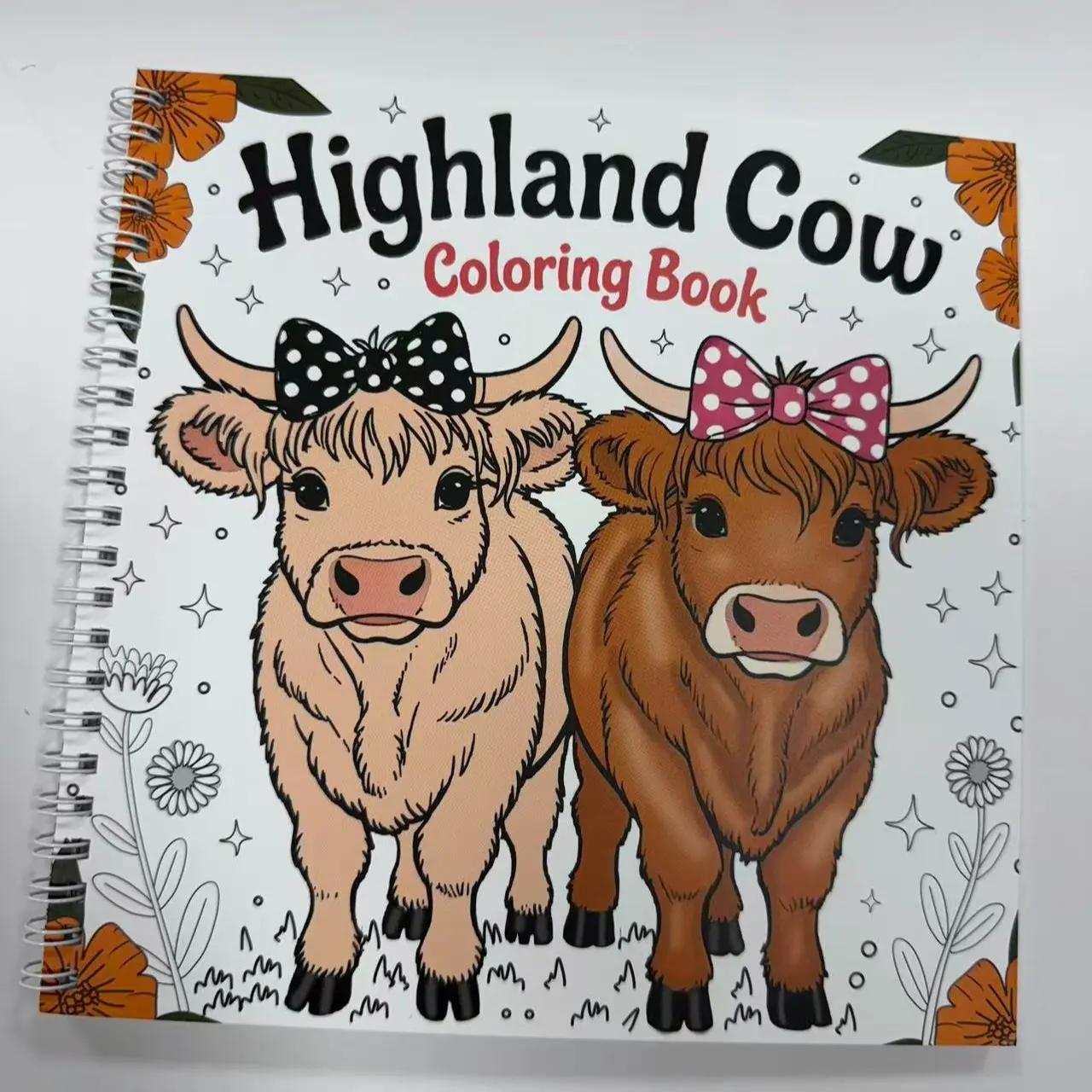 Highland Cow Coloring Book, Adult Stress Relief Coloring Book, Adorable Cows Coloring Book, Doodle Book, Art Sketch Book, Cartoon Healing Spiral Notebook, 24 Different Patterns
