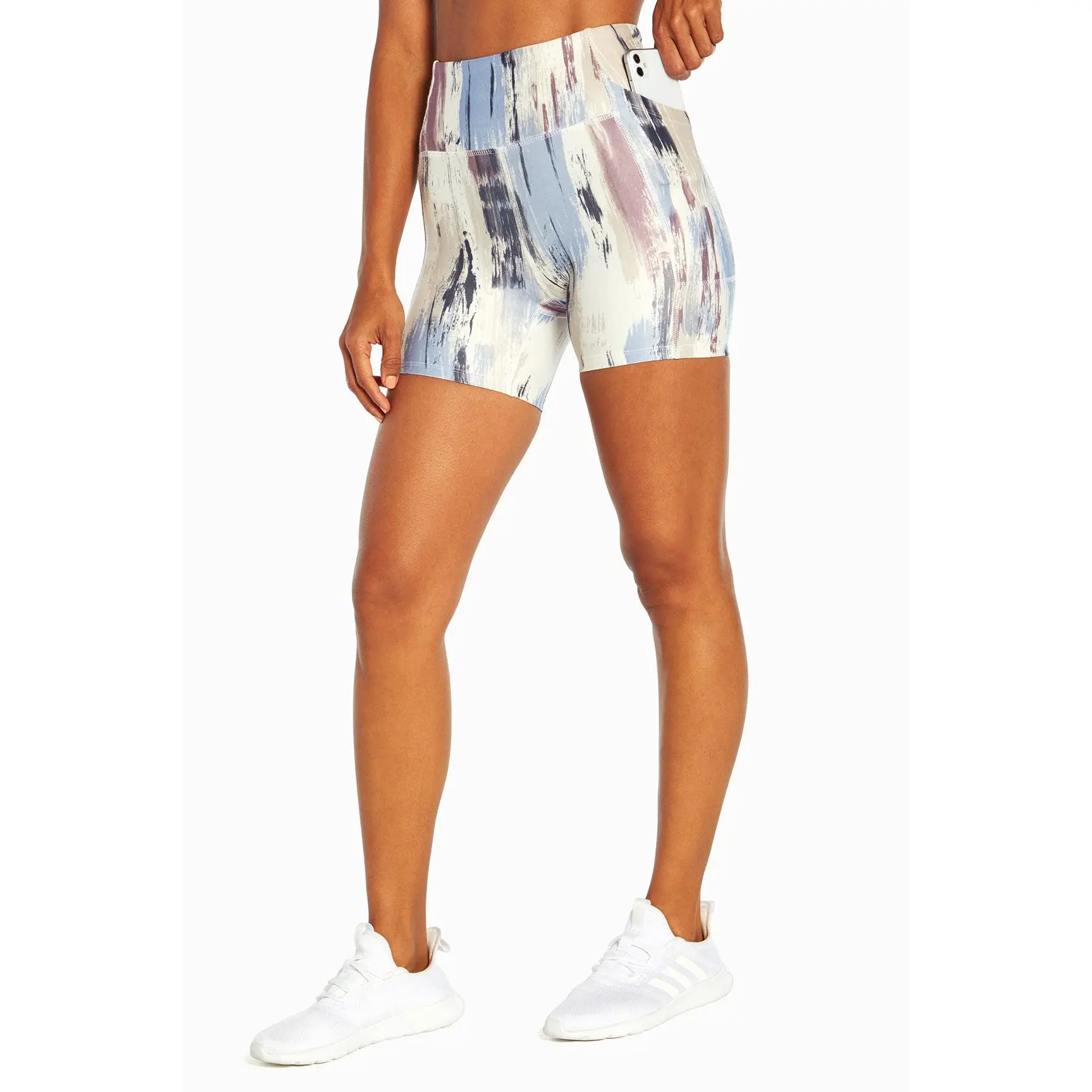 WHITE DISTRESSED WASH