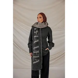 VELA Winter Scarf