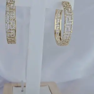 Argollas 108 grandes para mujer elegantes