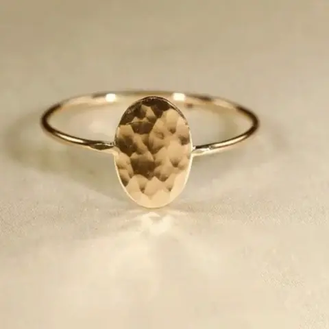Elegant Oval Metal Ring for Women, Casual Everyday Jewelry, Daily Wear Jewelry, Versatile Accessory, Simple Yet Stylish Design