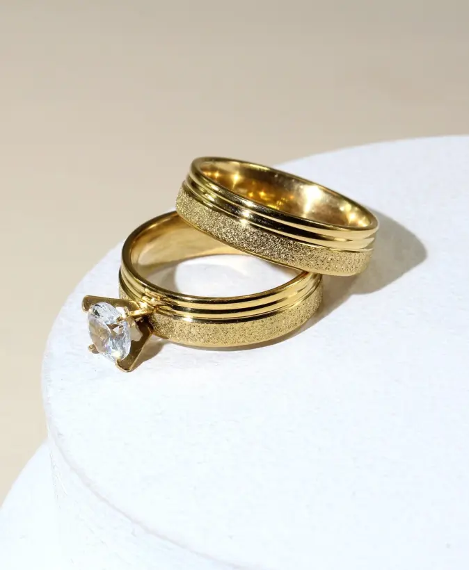 1 Pair Stainless Steel Couple Rings, Matching His & Hers Rings with Sandblast Texture, Minimalist Wedding Bands for Couples, Romantic Valentine's Day Gift for Husband, Wife, Boyfriend & Girlfriend