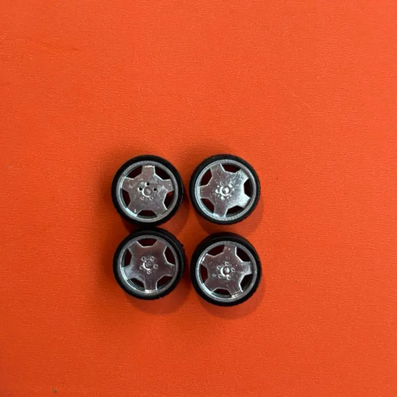 12x5mm rims 1/64 scale (benz)