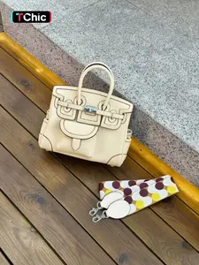 Designer Classic Top Handbags For women, Crossbody Bag Shoulder Purses For Ladies, Adjustable Strap Work Satchel, Versatile, Casual, Niche Design Suitable for Daily Travel, Shopping, Casual Bag, Cute Bag