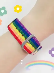 Hyuna Style Rainbow Wristband, Colorful Girl Heart Bracelet, Fashionable Accessory for Teens, Bright and Fun Jewelry Gift Idea