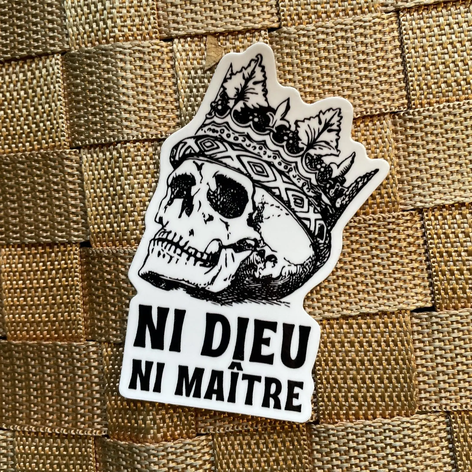 No god no master decal French anarchist skull atheist leftist vinyl sticker punk philosopher, Skeleton Decal, Hard Hat Sticker, Blue Collars Stickers