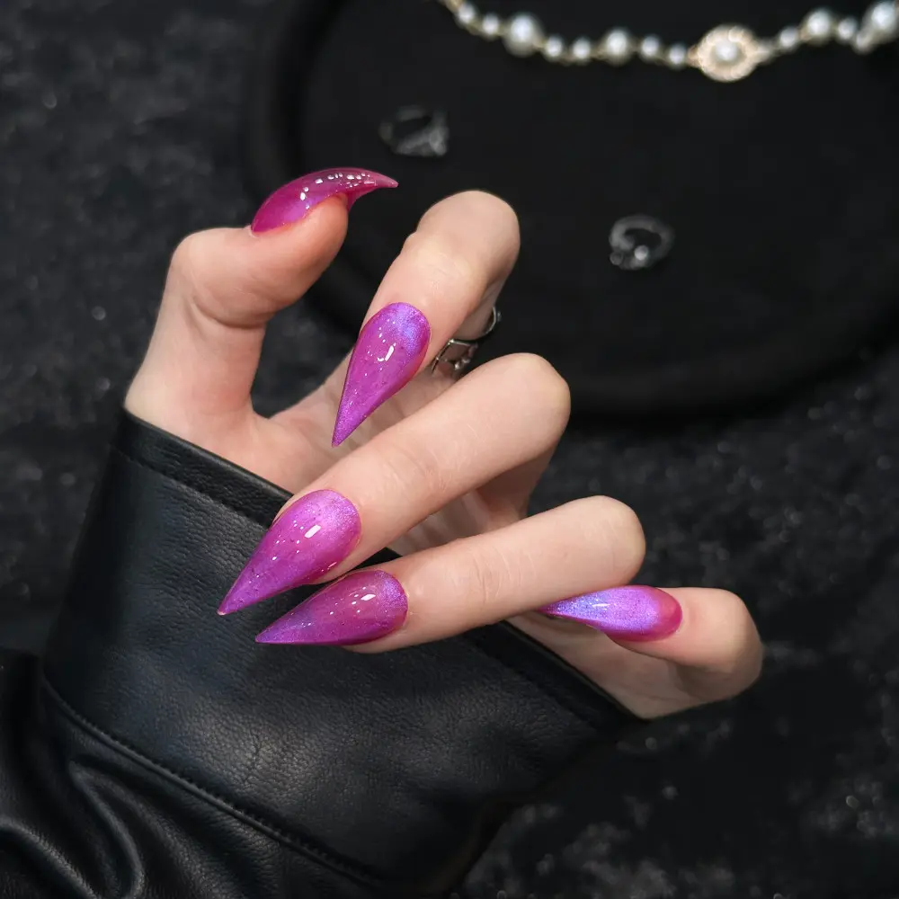 Purely handmade false nails: hot pink gradient press-on nail patches; thin high heels; glitter cat-eye effect; dragon claws, cat claws, and beast claws; reusable false nails.