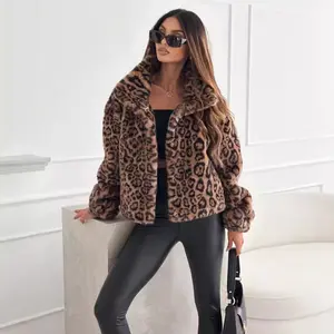 Women's Leopard Print Faux Fur Jacket Winter Warm Short Plush Coat Trendy Streetwear Outerwear for Fall and Winter Outfits