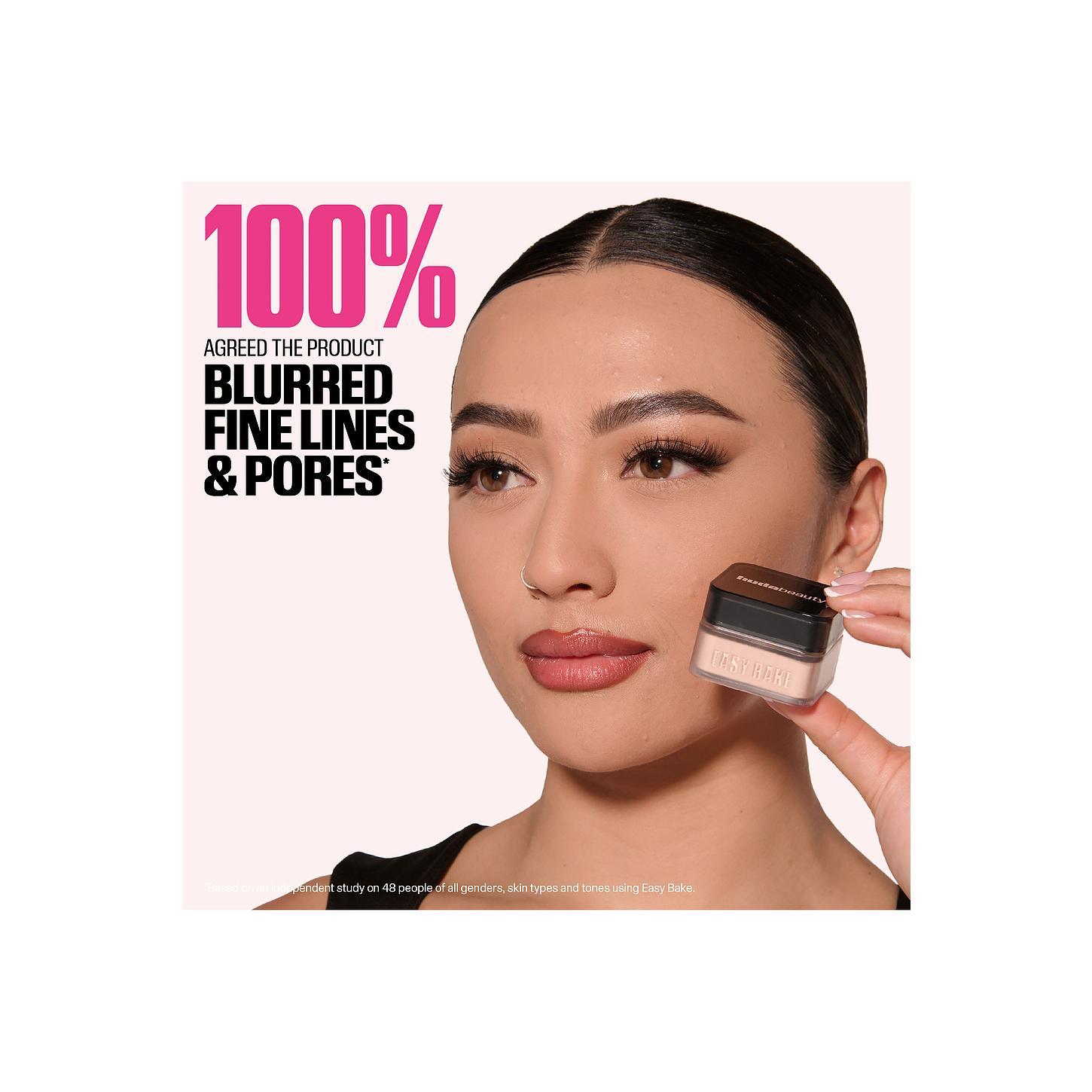 Huda Beauty Mini Easy Bake Loose Powder in Kunafa Huda Beauty Mini Easy Bake Loose Powder in Kunafa