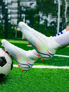 Anti-Slip Soccer Shoes, Unisex Grass Sports Shoes with Studs Design, Suitable for Students & Adults, Sizes Small to Large