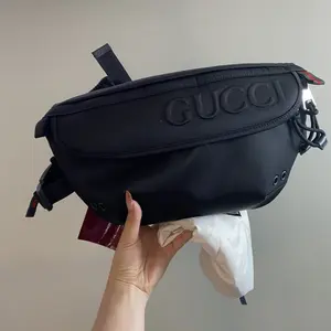 Pre-owned GUCCI Men's Technical Nylon Belt Bag (Chest Bag) in Black with Debossed Logo (Style Code: B2511021)