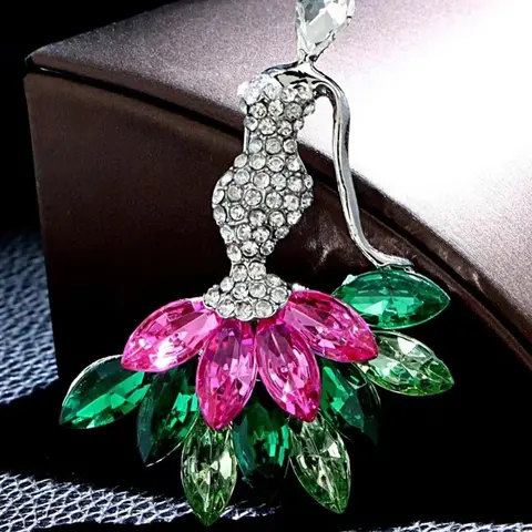Elegant Rhinestone Decorated Brooch, Floral Brooch, Fashionable Flower Design Brooch for Party, Daily Clothing Decor, Trendy All-match & Exquisite Brooch for Gift, Flower Brooch Pin, Charms, Fashion Accessory