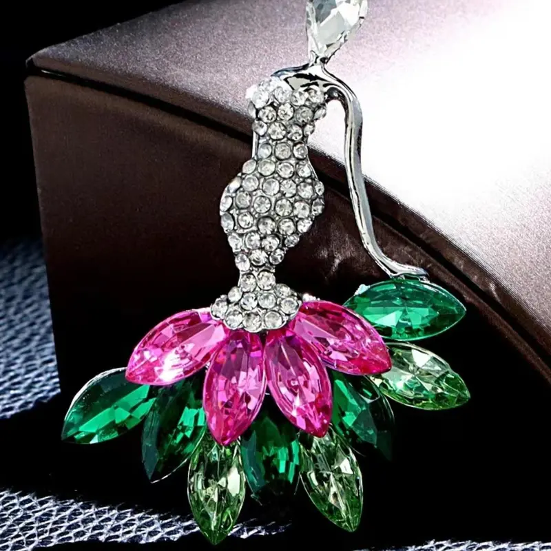 Elegant Rhinestone Decorated Brooch, Floral Brooch, Fashionable Flower Design Brooch for Party, Daily Clothing Decor, Trendy All-match & Exquisite Brooch for Gift, Flower Brooch Pin, Charms, Fashion Accessory