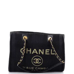 Pre-owned CHANEL material Tote Bags REBAG by Rebag