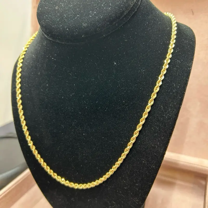 18K Yellow Gold Rope Chain 26 Inch Classic Style for Everyday Wear
