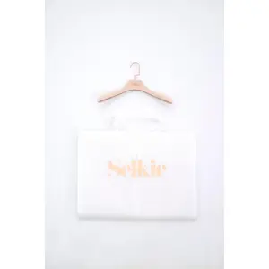 Signature Garment Bag & Hanger
