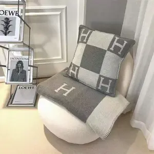 Aesthetic Knit Cushion Cover Multipurpose Sofa Bed Car Pillow Case for Home Hotel Ins European American Style Soft Safe Yarn Decor Single Piece extremely soft throw blanket