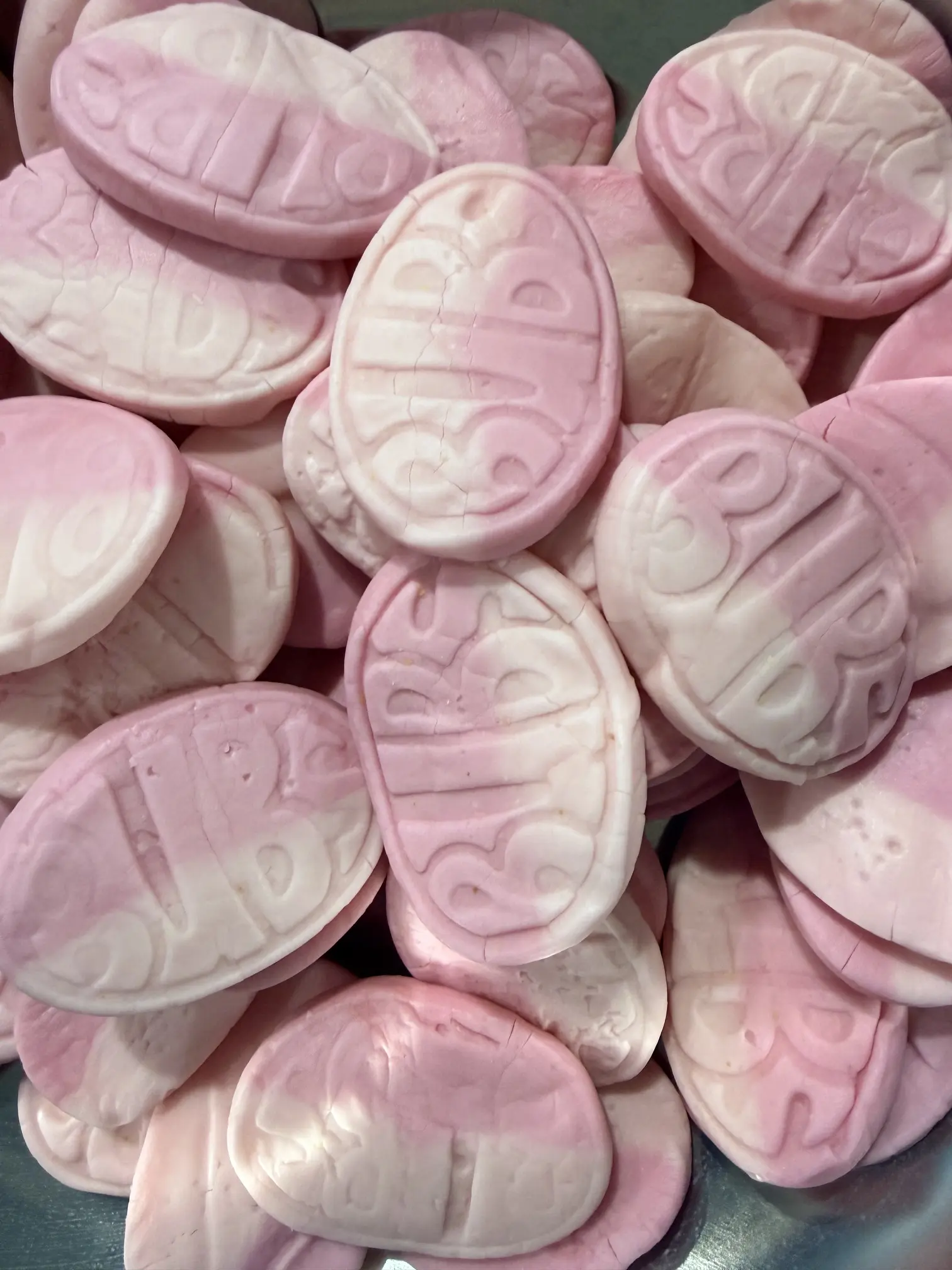 Bubs Strawberry-Pomegranate Ovals, Chewy Sweet Snack