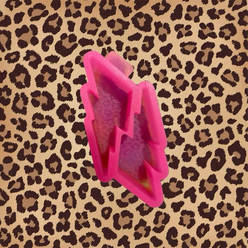 Cheetah Lighting Bolt Vent Freshie Mold