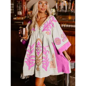 Bohemian Floral Print Casual Vacation Dress, Western Inspired Boho Music Festival Beach Outfit For Women, Sweet Duet Floral Babydoll Dress, Precious Women's Sexy Batwing Sleeve Deep V Neck Printed Bodycon Party Club Dress Pink Polyester