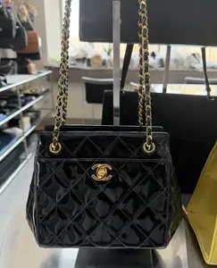 Pre-owned CHANEL Vintage Front Pocket Chain Square Tote Quilted Patent Small