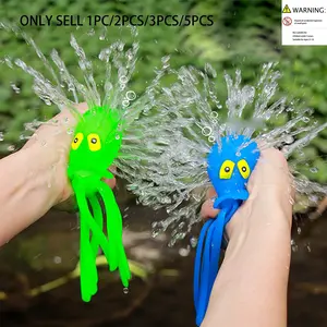 Octopus Water Ball Bath Toy, Sensory Stress Relief Toy, Reusable Water Bullet Spray Balls, Beach Water Toys and Swimming Toys, Random Color