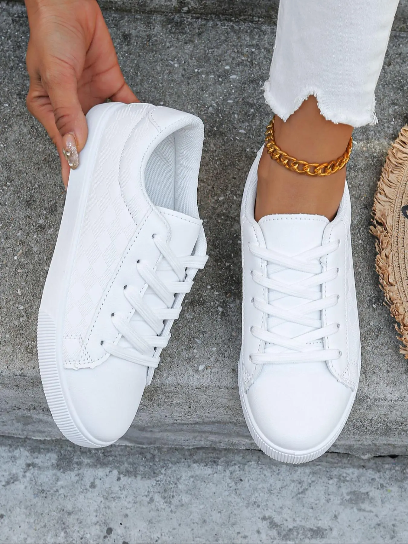 Stylish Women's Skate Shoes, Breathable Casual Sneakers for All Seasons, Round Toe PU Leather, Rubber Sole, Korean Fashion Athletic Footwear