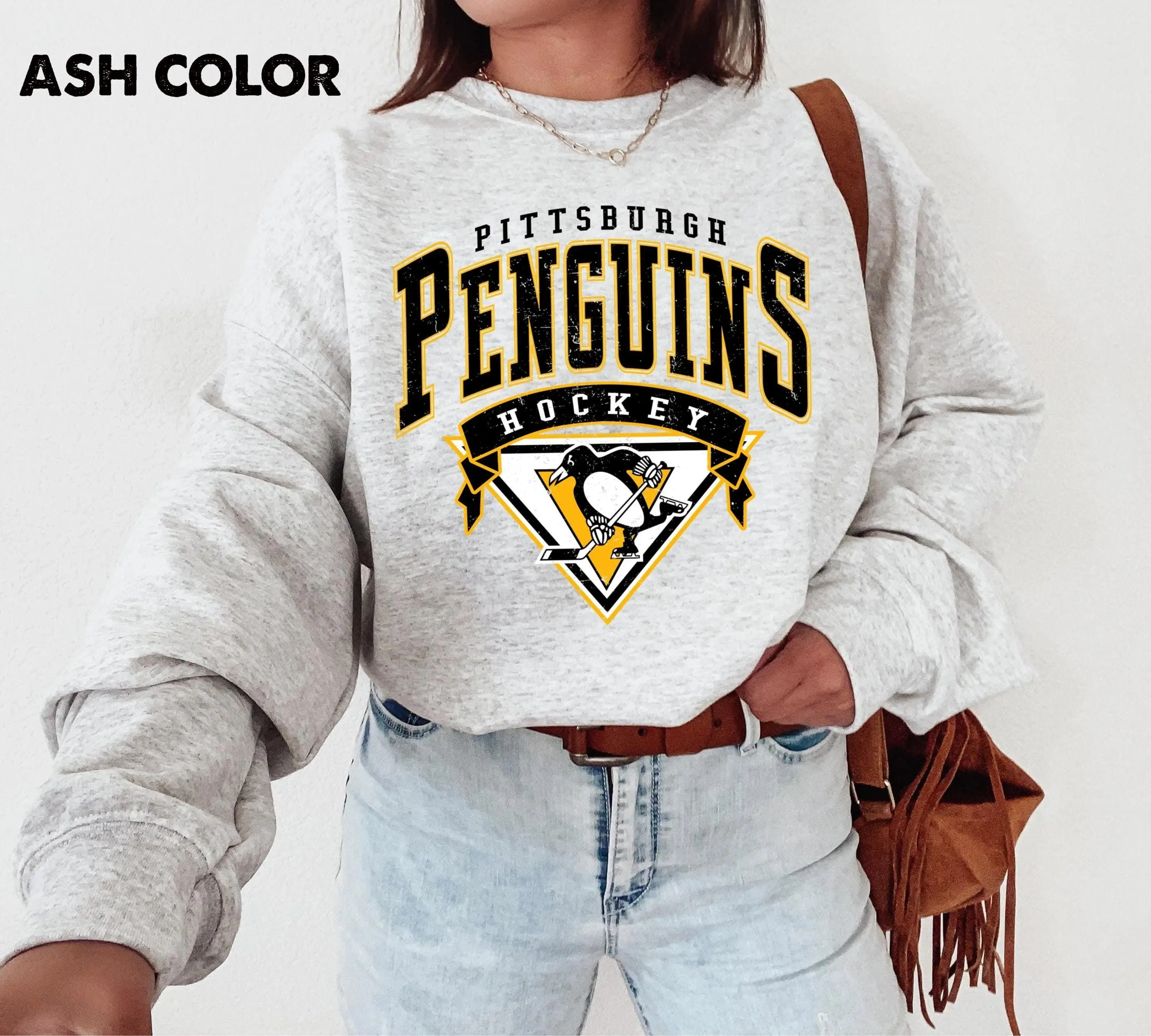[Sale Up To 25%] Vintage Pittsburgh Hockey Graphic Tee, Retro City Sports Shirt, Ice Hockey Fan Apparel, Classic Game Day Outfit, Unisex Streetwear