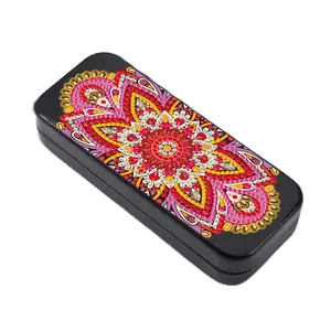 5D DIY Diamond Painting Glasses Case Kit, Mandala Pattern Rhinestone Eyeglass Storage Box, Hard Shell Sunglasses Holder Craft Gift for Women Girls