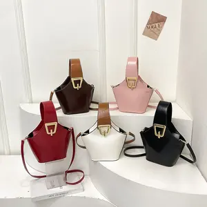 2025 spring new niche design bag, women's casual simple one shoulder bucket bag, trendy and fashionable texture handbag