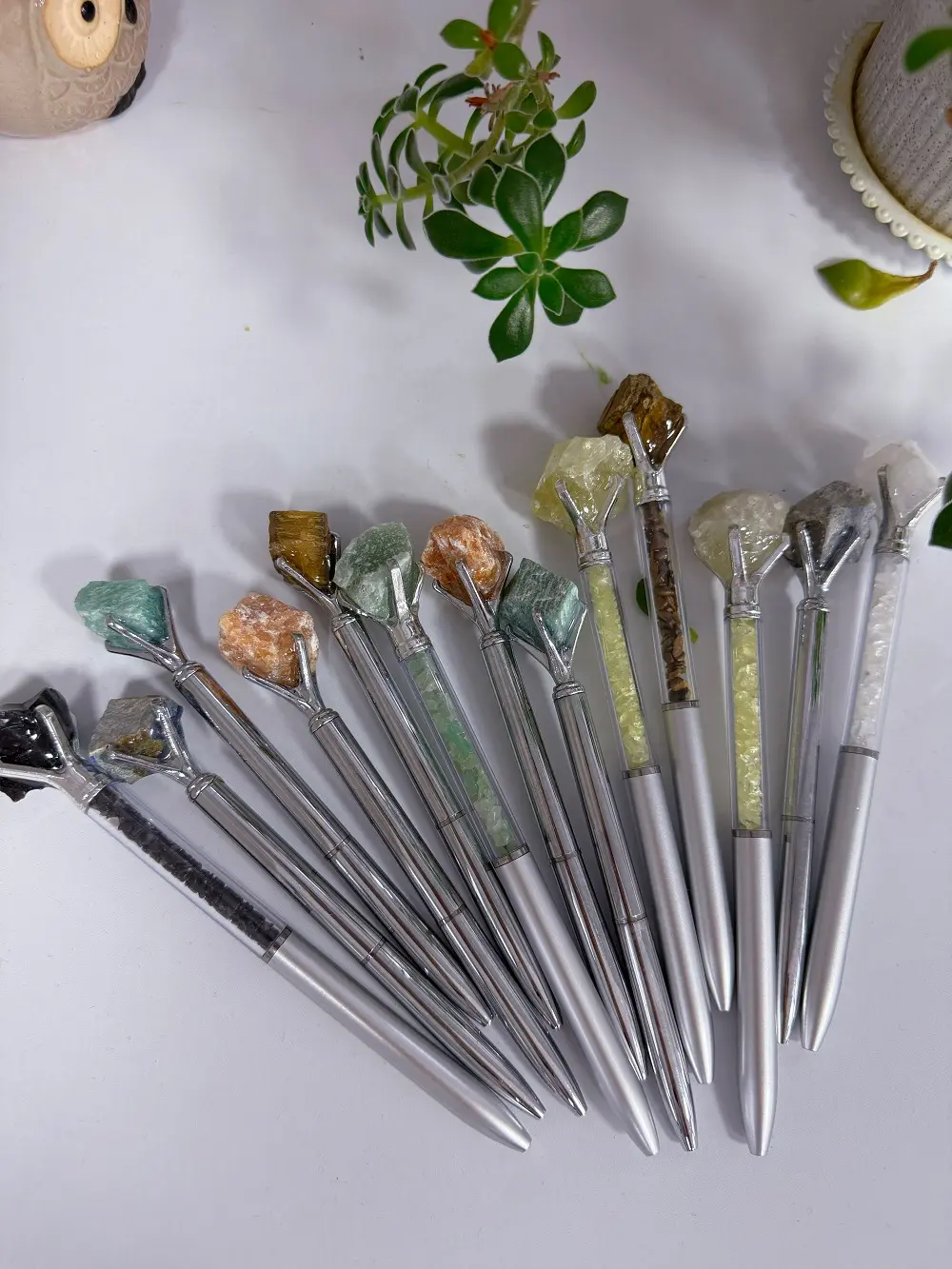 Mila(11554)gc.Raw chips pen $30/13pc