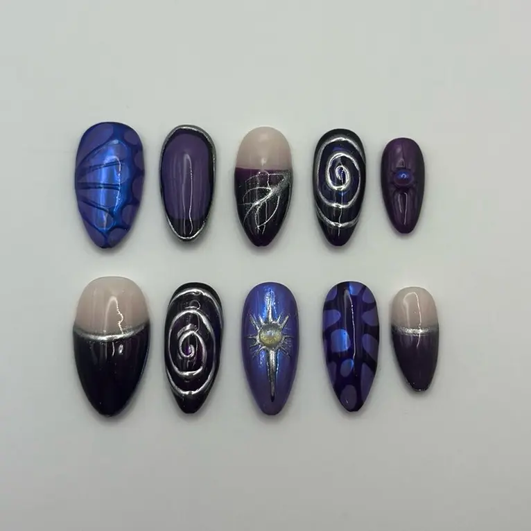 Grunge swirls purple and chrome press on nails Grunge swirls purple and chrome press on nails