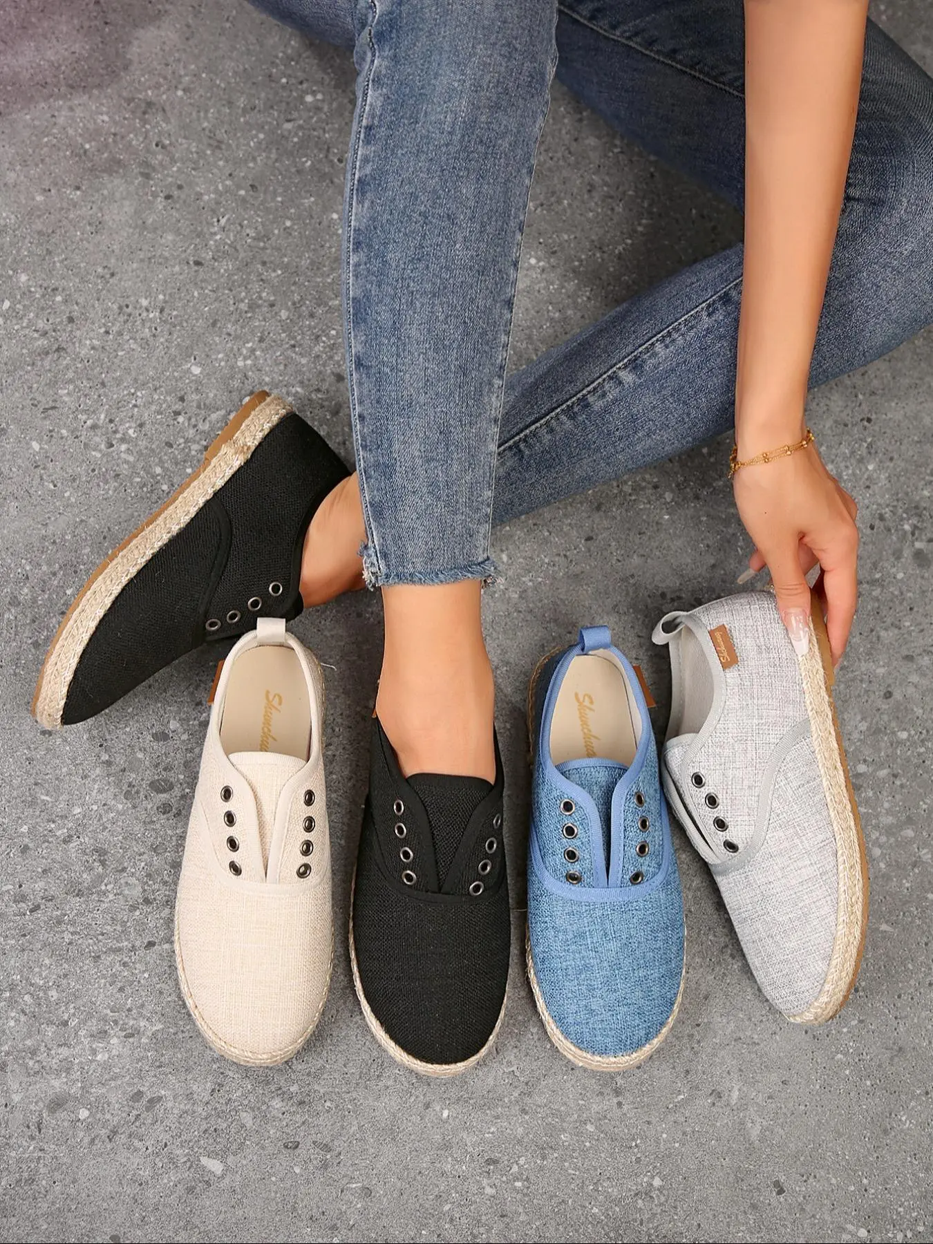 Women's Solid Color Slip on Sneakers, 2024 New Style Casual Comfortable Flat Shoes for Daily Wear, Female All-match Round Toe Shoes for Fall & Winter Footwear
