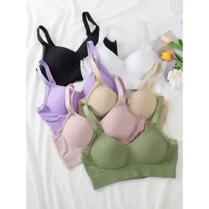 Women'S Bras That Gather And Support Side Breast Tissue.