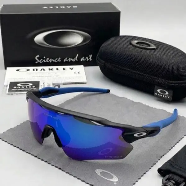 Oakley Cycling Sunglasses Lightweight Wraparound Sport Eyewear UV400 for Men Women Outdoor Activities