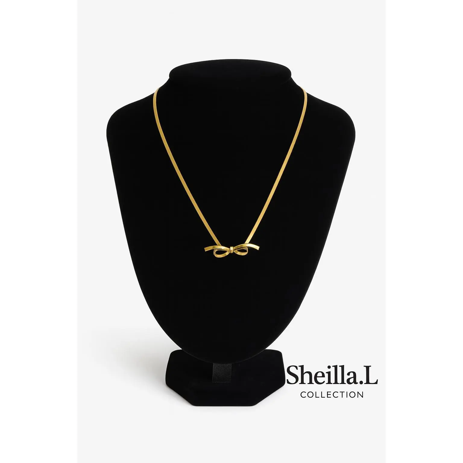 18K Gold Sleek Ribbon Necklace